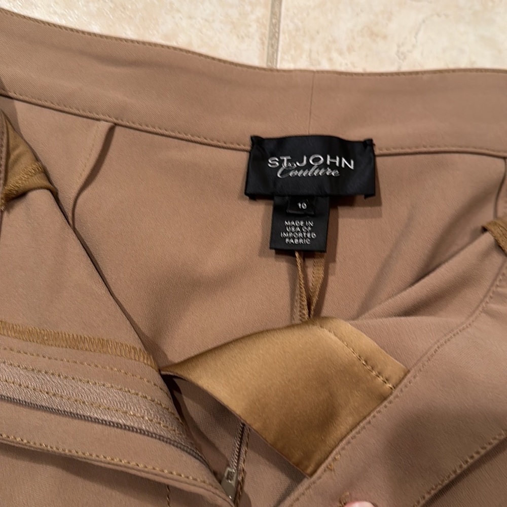 St. John Couture Cuffed trousers - Picture 3 of 3